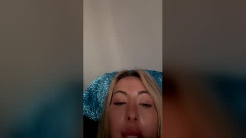 theblondebunni online show from 04-02-26, 05:10