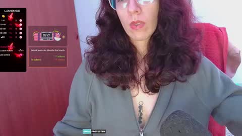 Paulette online show from 02-21-25, 02:39