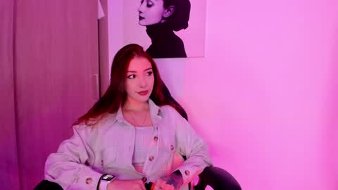 Alicia Alikath  online show from 12-11-24, 01:47