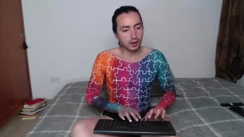 Snapshot of thecrazyadam chatting on 06-24-26, 01:26 Miguel online show from 06-24-26, 01:26