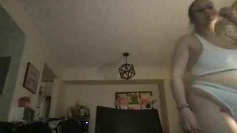 Snapshot of thedevinemilf chatting on 05-19-26, 01:56 Masked Milf Christina online show from 05-19-26, 01:56