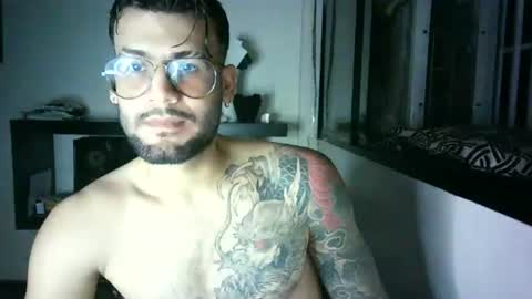 Snapshot of thedragonboyxxx chatting on 07-05-26, 03:56 thedragonboyxxx online show from 07-05-26, 03:56