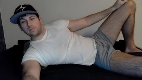 Snapshot of theetwohander chatting on 01-03-25, 11:46 Theetwohander online show from 01-03-25, 11:46