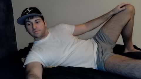 Snapshot of theetwohander chatting on 01-07-25, 03:35 Theetwohander online show from 01-07-25, 03:35