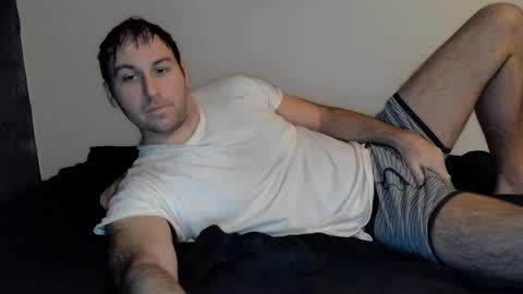 Snapshot of theetwohander chatting on 01-22-25, 09:24 Theetwohander online show from 01-22-25, 09:24