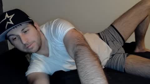 Snapshot of theetwohander chatting on 01-24-25, 02:28 Theetwohander online show from 01-24-25, 02:28