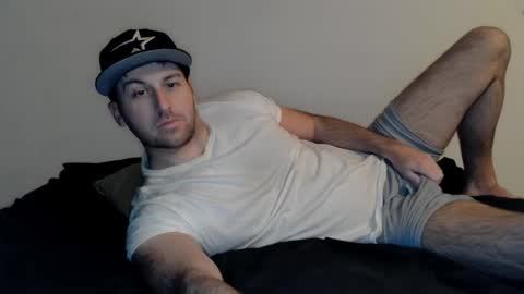 Snapshot of theetwohander chatting on 02-01-25, 09:32 Theetwohander online show from 02-01-25, 09:32