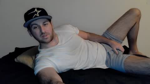 Snapshot of theetwohander chatting on 02-02-25, 11:53 Theetwohander online show from 02-02-25, 11:53