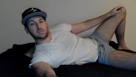 Snapshot of theetwohander chatting on 02-04-25, 01:23 Theetwohander online show from 02-04-25, 01:23