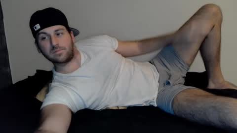 Snapshot of theetwohander chatting on 02-06-25, 01:38 Theetwohander online show from 02-06-25, 01:38