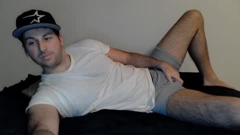 Snapshot of theetwohander chatting on 02-07-25, 12:20 Theetwohander online show from 02-07-25, 12:20