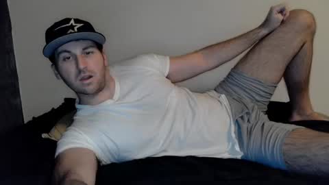 Snapshot of theetwohander chatting on 02-08-25, 05:08 Theetwohander online show from 02-08-25, 05:08