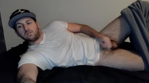 Snapshot of theetwohander chatting on 02-14-25, 06:23 Theetwohander online show from 02-14-25, 06:23