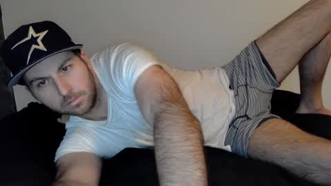 Snapshot of theetwohander chatting on 02-15-25, 02:11 Theetwohander online show from 02-15-25, 02:11
