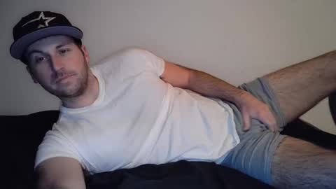 Snapshot of theetwohander chatting on 03-01-25, 11:50 Theetwohander online show from 03-01-25, 11:50
