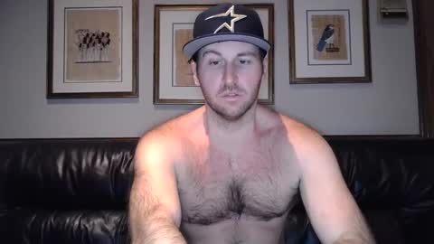 Snapshot of theetwohander chatting on 03-03-25, 10:28 Theetwohander online show from 03-03-25, 10:28