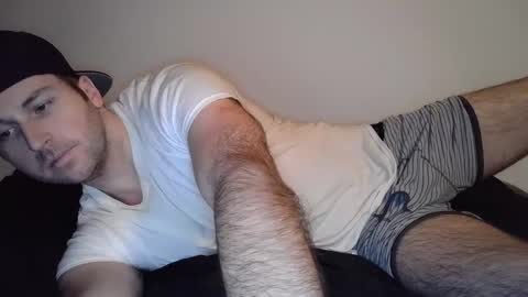 Snapshot of theetwohander chatting on 03-05-25, 09:38 Theetwohander online show from 03-05-25, 09:38