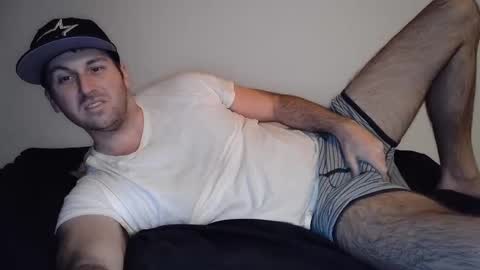 Snapshot of theetwohander chatting on 03-06-25, 03:35 Theetwohander online show from 03-06-25, 03:35