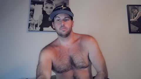 Snapshot of theetwohander chatting on 09-14-25, 05:50 Theetwohander online show from 09-14-25, 05:50