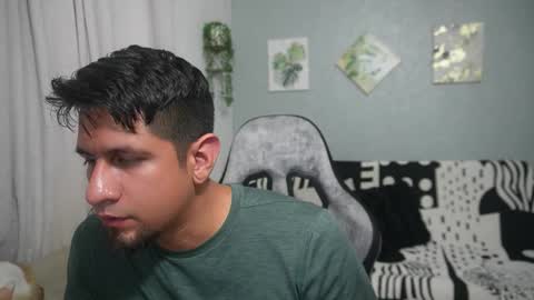 Snapshot of thegianni chatting on 09-30-25, 02:38 Marcelo online show from 09-30-25, 02:38