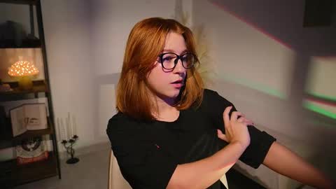   Streaming mostly at    online show from 02-10-25, 11:34