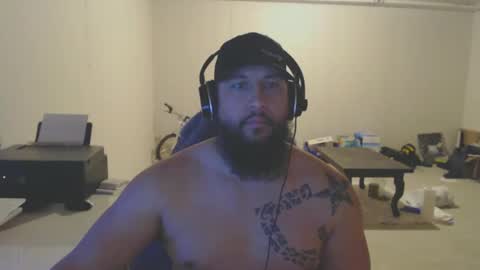 Snapshot of thehawaiian93 chatting on 03-03-25, 08:05 thehawaiian93 online show from 03-03-25, 08:05