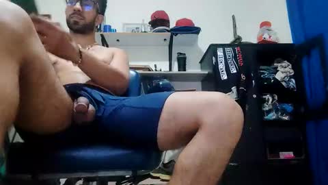 thehousedog online show from 02-14-26, 02:30