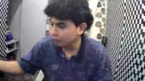 Xerxis online show from 01-08-25, 01:52