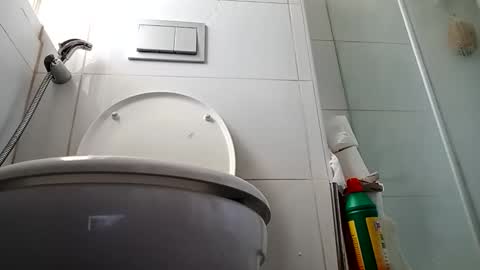 theking12321149290 online show from 03-06-26, 11:17