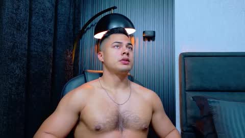 Snapshot of thekingerick chatting on 03-09-26, 03:54 thekingerick online show from 03-09-26, 03:54