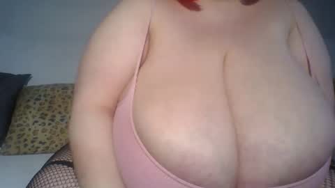 Snapshot of thekinkyangel chatting on 12-31-24, 07:31 Kinky Angel online show from 12-31-24, 07:31