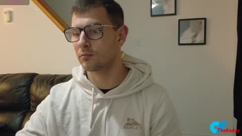 Snapshot of thekodyy chatting on 06-29-26, 07:36 thekodyy online show from 06-29-26, 07:36