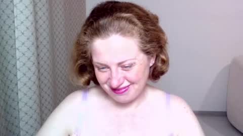 Snapshot of theladysblush chatting on 11-02-25, 09:50 Ella online show from 11-02-25, 09:50