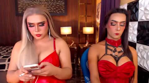 Paula online show from 04-24-26, 08:39