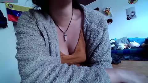 Snapshot of thelilithdreams chatting on 01-12-25, 08:25 Lilth online show from 01-12-25, 08:25