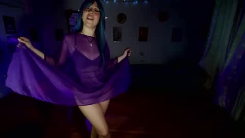 Snapshot of thelilithdreams chatting on 01-19-25, 11:10 Lilth online show from 01-19-25, 11:10