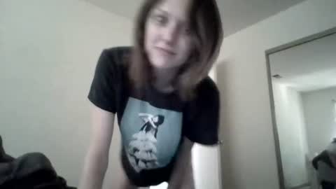 lovecreep online show from 10-31-25, 07:59