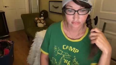 Cach Nelson online show from 11-30-25, 09:02