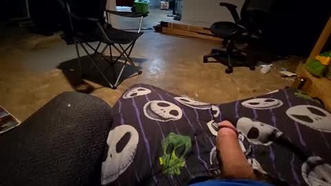 Snapshot of thenewone22901 chatting on 10-25-25, 01:40 thenewone22901 online show from 10-25-25, 01:40