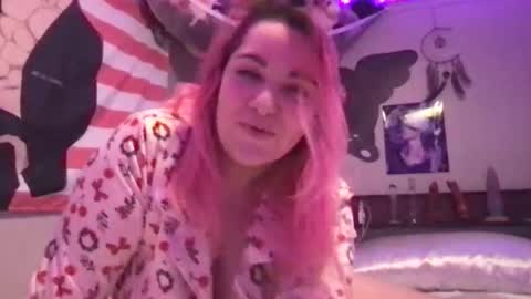 aviva online show from 04-10-26, 01:11