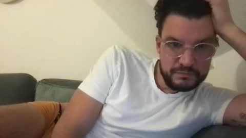 thenudeworldrover online show from 02-22-25, 08:42