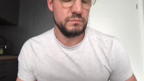 thenudeworldrover online show from 04-06-26, 06:58