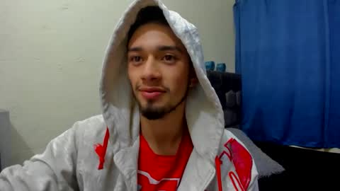 Snapshot of theo_stone04 chatting on 09-15-25, 06:57 Theo online show from 09-15-25, 06:57