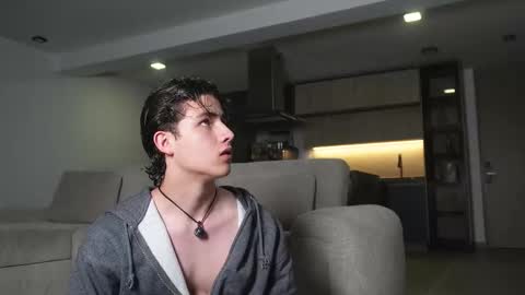 Snapshot of theohawke_ chatting on 02-24-26, 11:03 THEO- MATEO online show from 02-24-26, 11:03