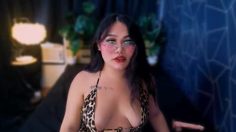 FRANCINE online show from 02-05-26, 01:54