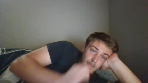 Snapshot of theox69xxx chatting on 10-16-25, 12:44 theox69xxx online show from 10-16-25, 12:44