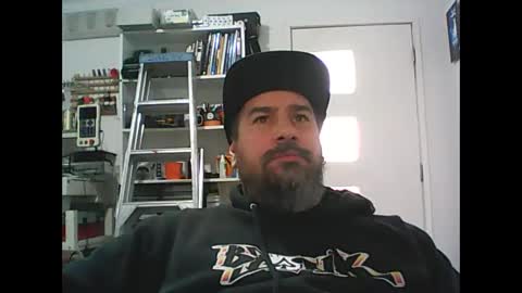 aussiebeard online show from 09-15-25, 01:27