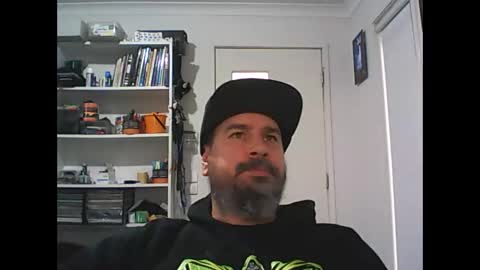 aussiebeard online show from 05-18-26, 01:45