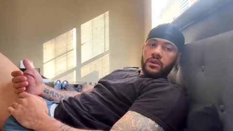 Snapshot of thepipe_layer chatting on 01-12-25, 02:09 ThePipe online show from 01-12-25, 02:09