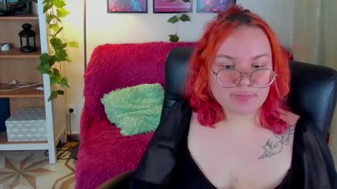 Coraline online show from 10-22-25, 03:23
